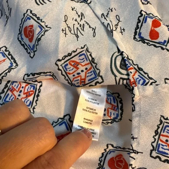 “love Letters” Karl Lagerfeld White Pattern Shirt size large - Picture 7 of 7